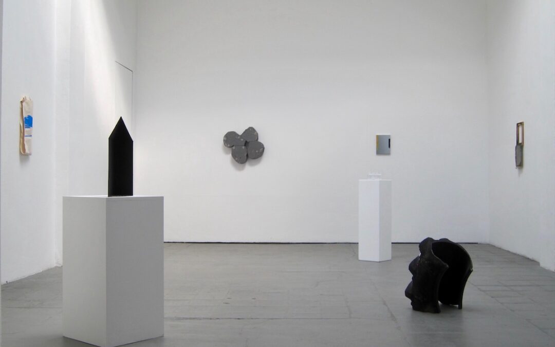 ABSENT – Paintings and Objects